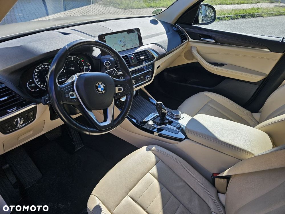 BMW X3 xDrive25d - 15