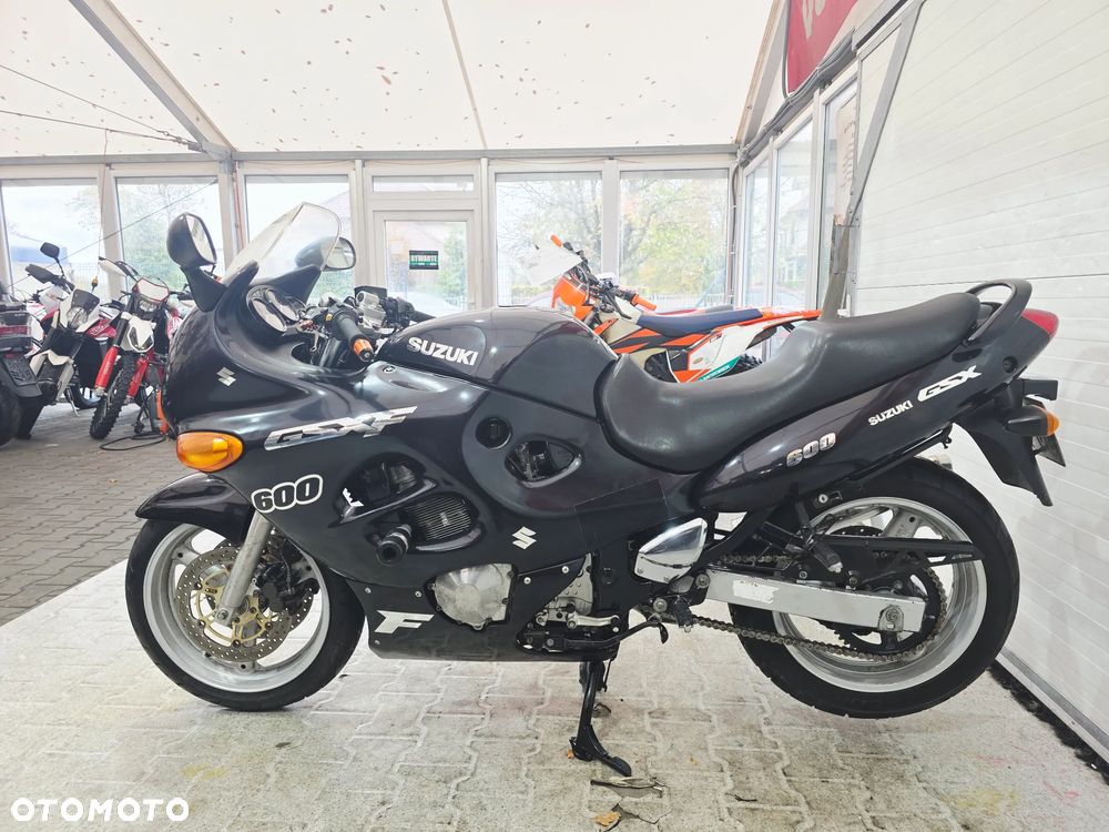 Suzuki GSX - 8