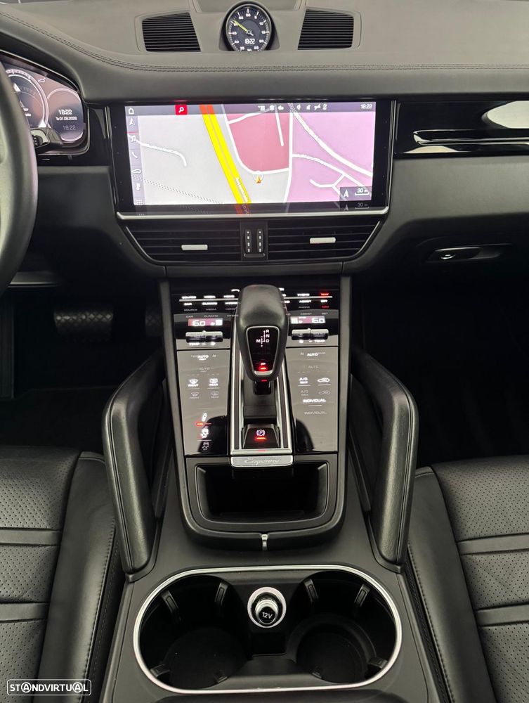 Porsche Cayenne Coupé - 28