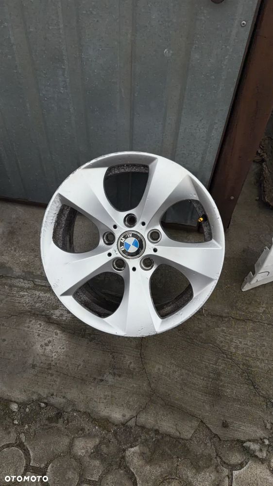BMW E90 E91 F30 F31 F36 FELGA R16 6795806 DOSTĘPNE 2 SZTUKI - 1