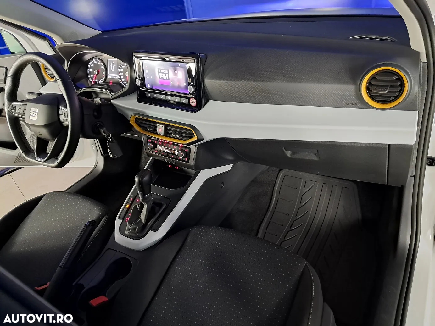 Seat Arona - 17