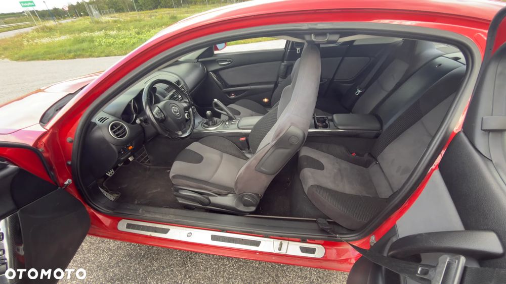 Mazda RX-8 - 14