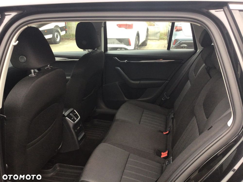 Skoda Octavia 1.5 TSI GPF ACT Style DSG - 28