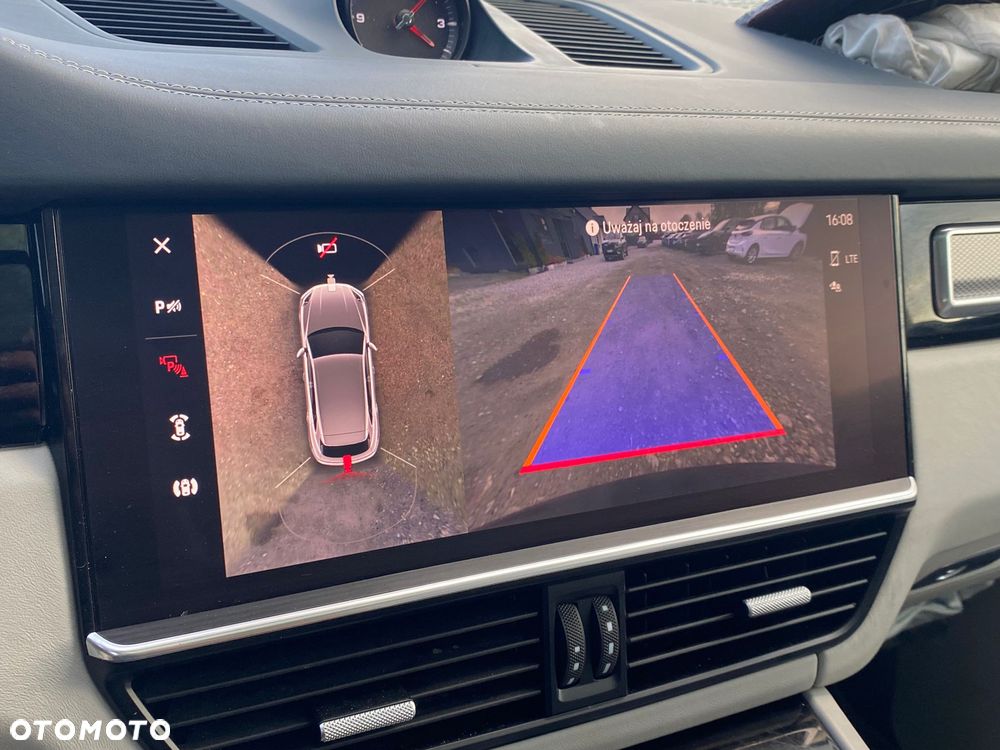 Porsche Cayenne E-Hybrid - 25