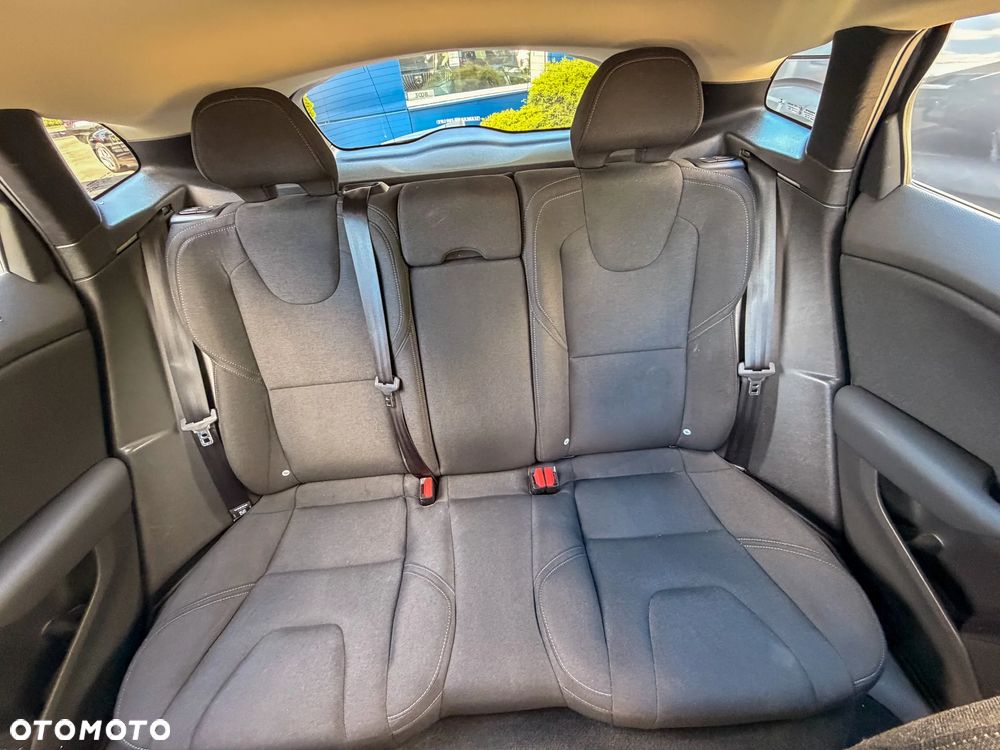 Volvo V40 D2 Geartronic - 18