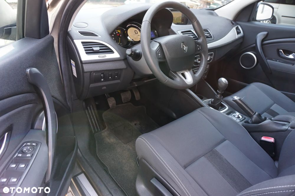 Renault Megane Grandtour TCe 130 Dynamique - 7
