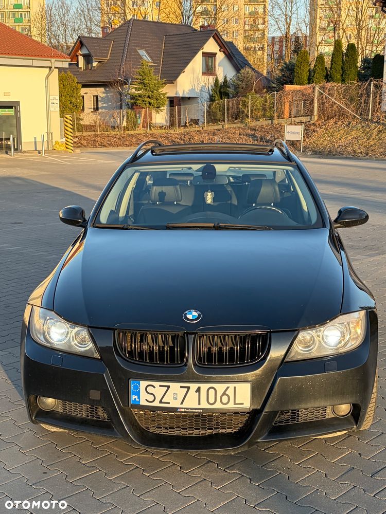 BMW Seria 3 325i - 6