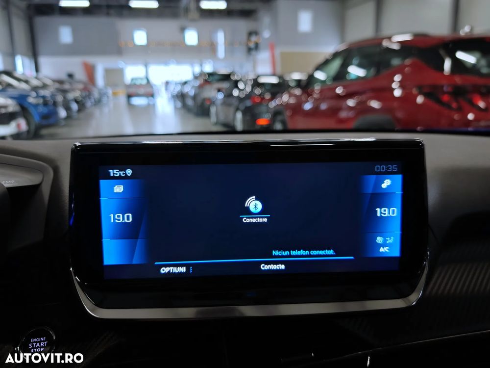 Peugeot 2008 PureTech 130 EAT8 Allure - 17