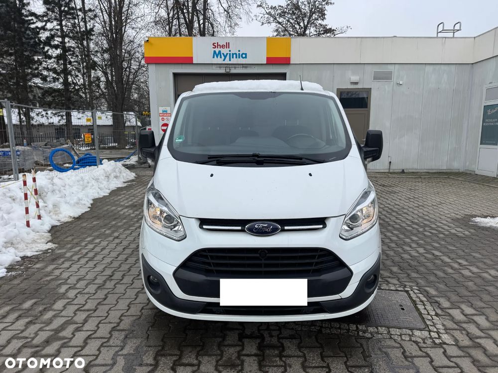 Ford Transit Custom - 13