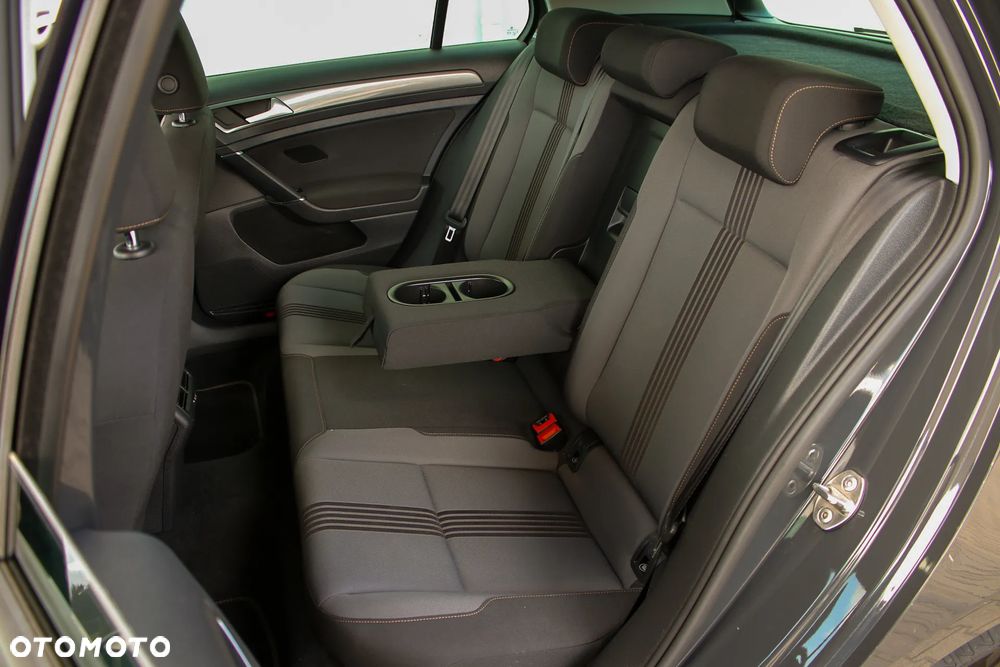 Volkswagen Golf 2.0 TDI BlueMotion Technology Allstar - 25