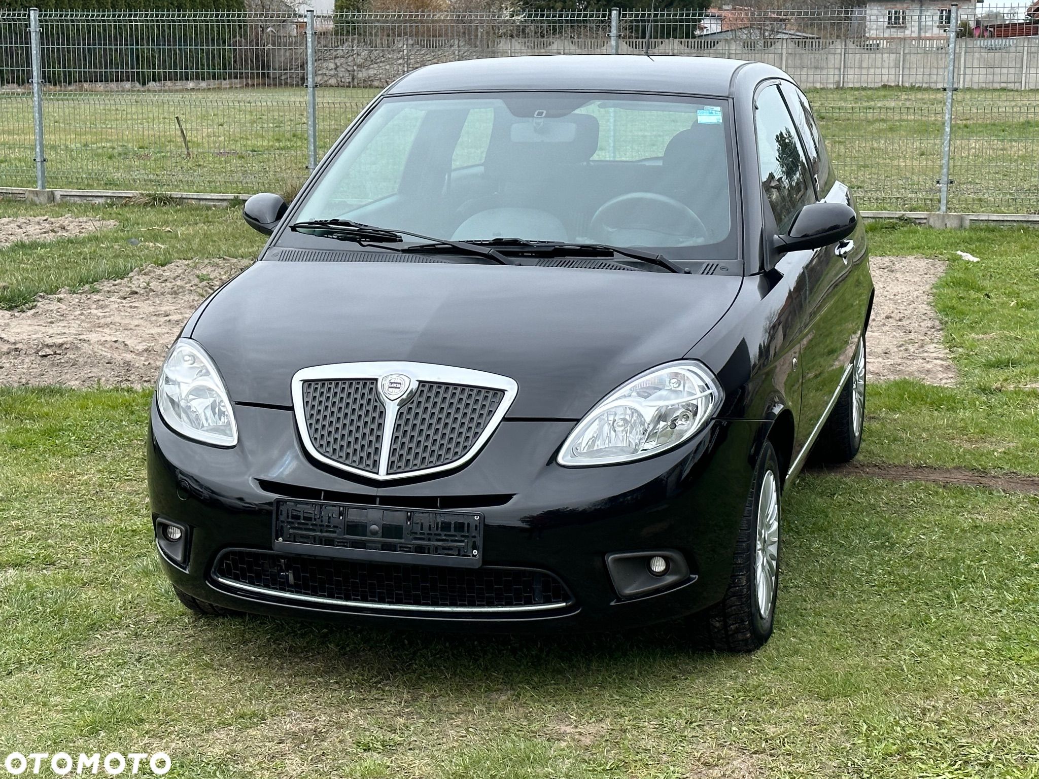 Lancia Ypsilon 1.2 8v - 1