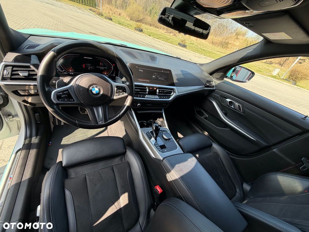 BMW Seria 3 M340i xDrive sport - 22
