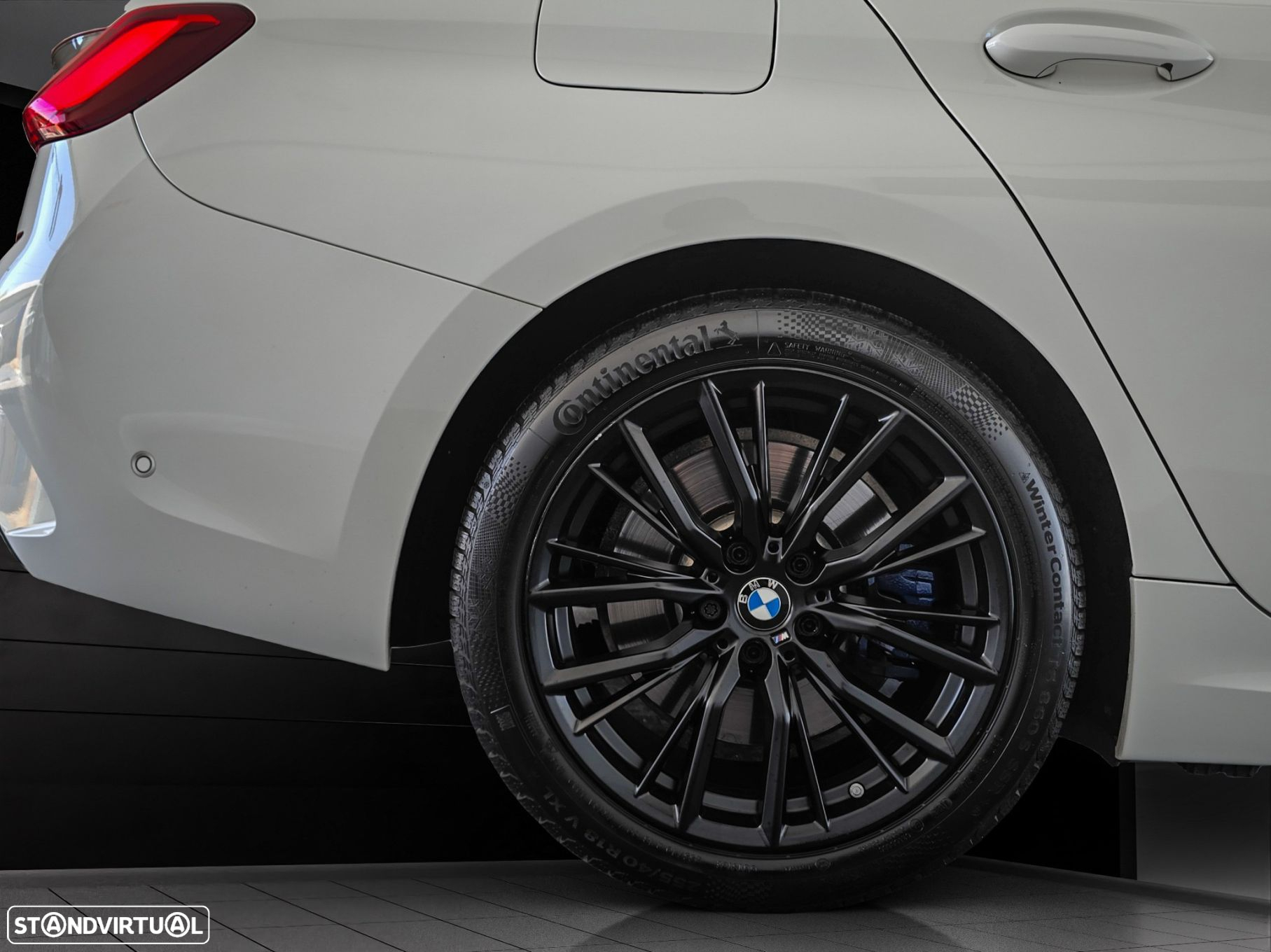 BMW 330 - 37