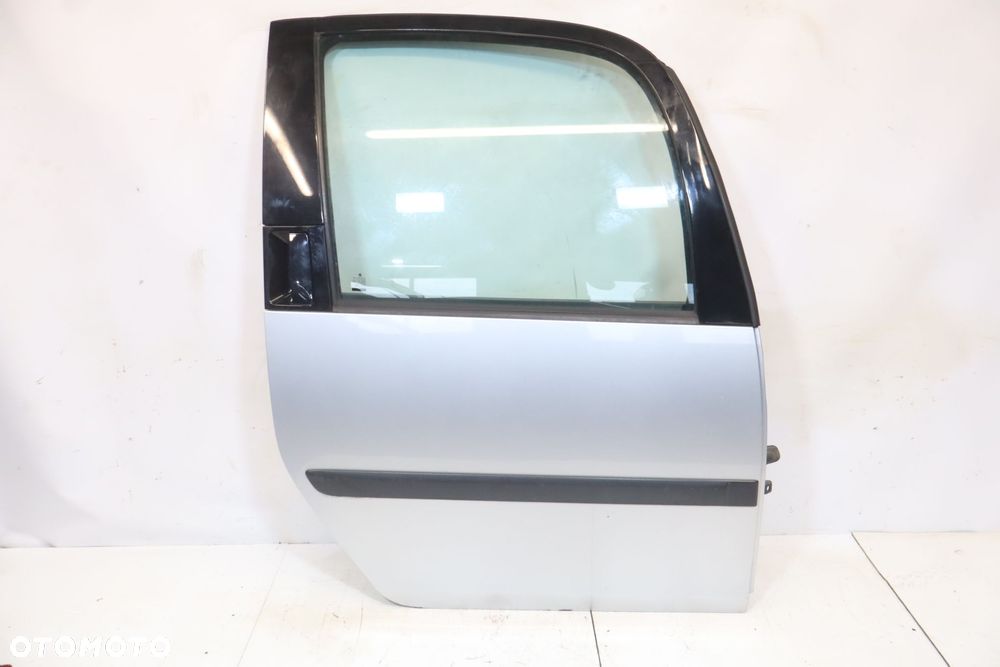 DRZWI PRAWY TYŁ SKODA ROOMSTER 9156 MINIVAN - 1