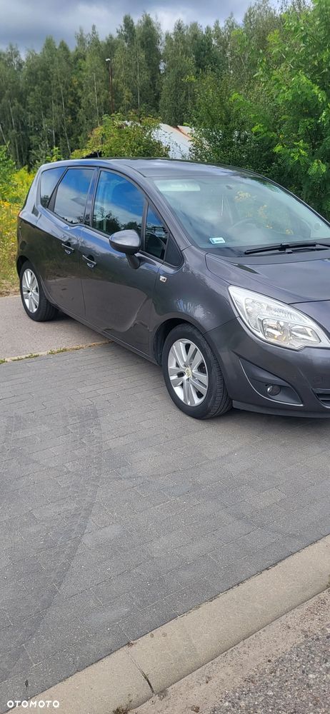 Opel Meriva 1.7 CDTI Cosmo - 3
