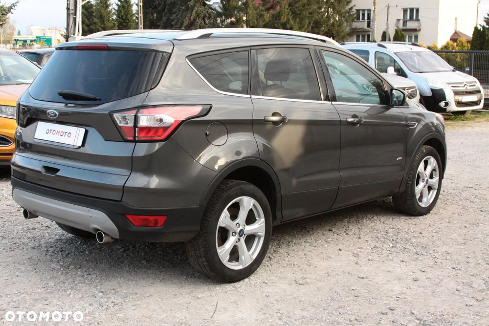 Ford Kuga 2.0 TDCi 4x4 Titanium - 12