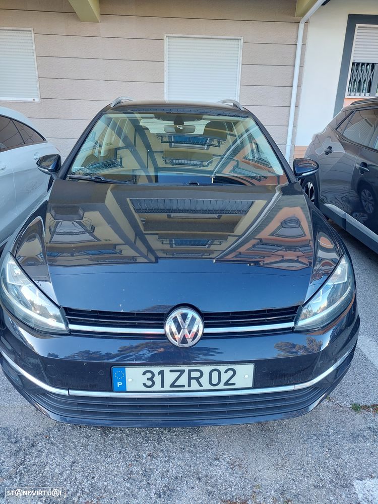 VW Golf Variant 1.6 TDi Confortline DSG - 21