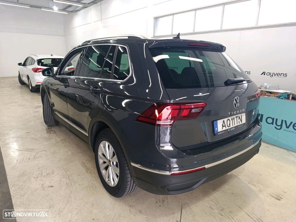 VW Tiguan 1.4 TSI eHybrid Conceptline DSG - 3