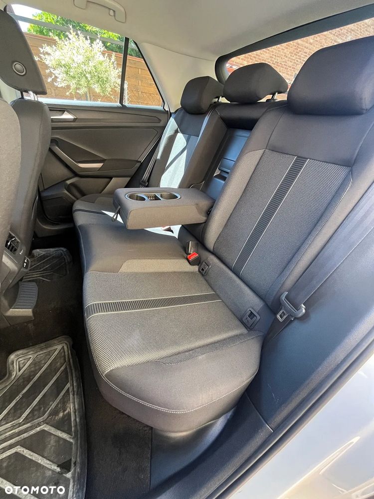 Volkswagen T-Roc 1.5 TSI Life DSG - 9