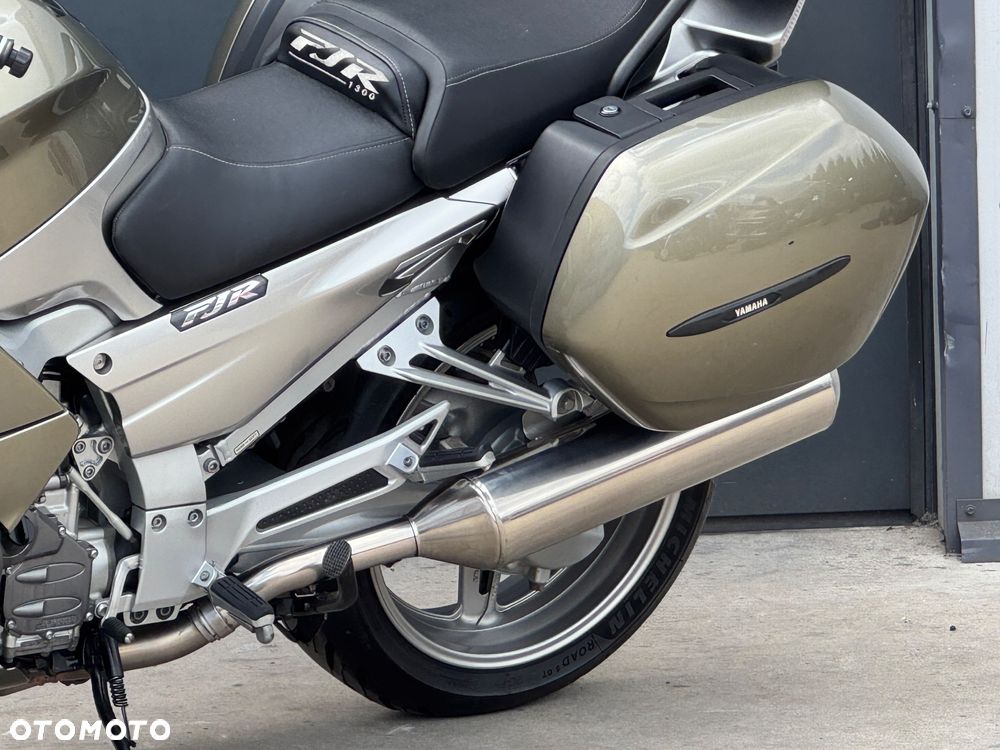 Yamaha FJR - 20