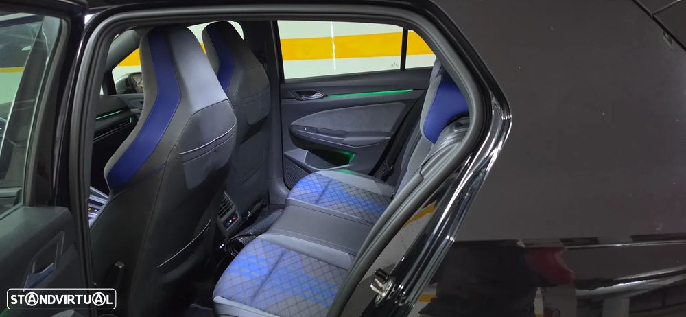 VW Golf 2.0 TSI R DSG - 26