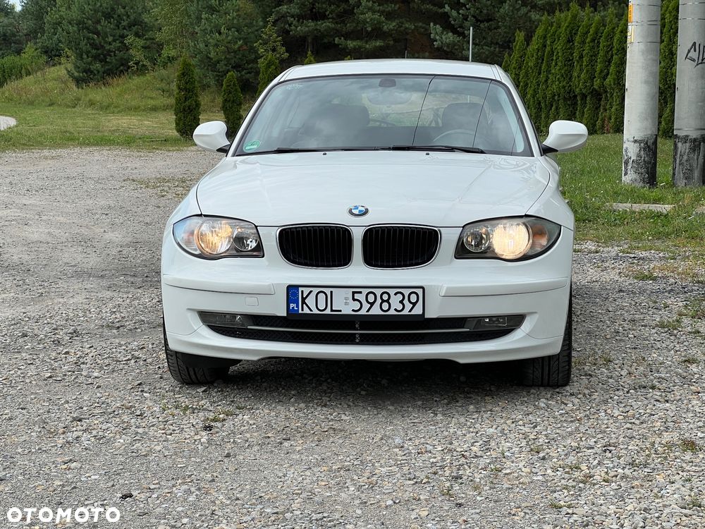 BMW Seria 1 116i - 13