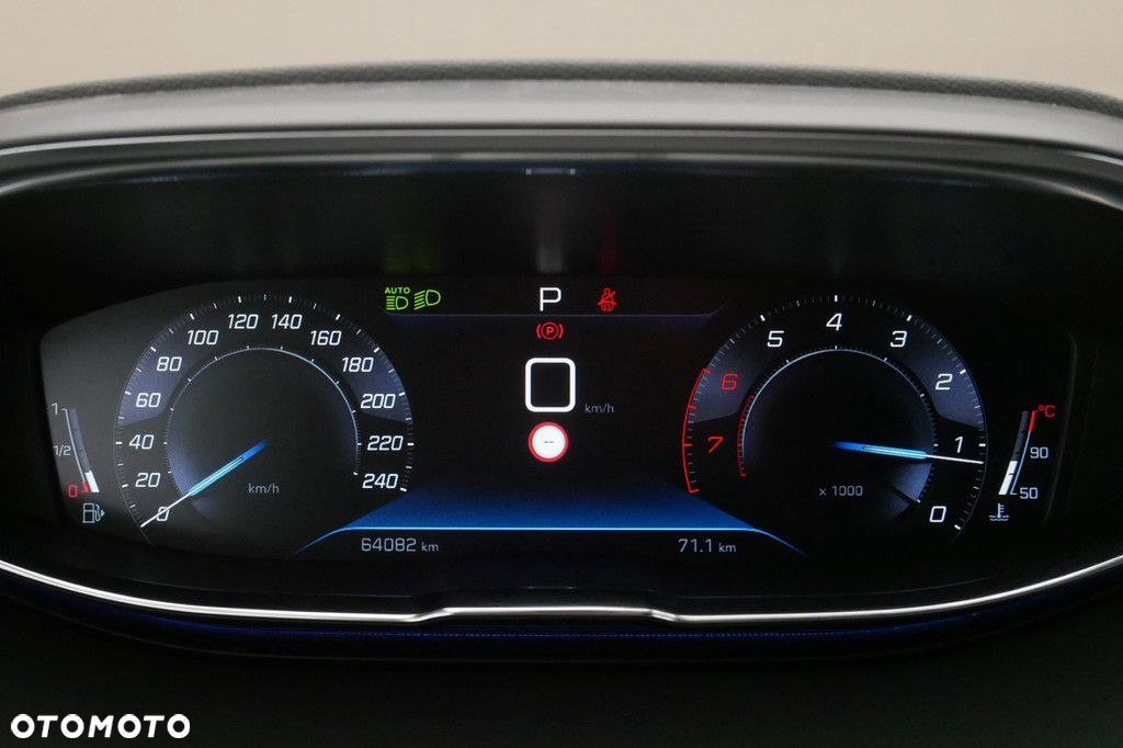 Peugeot 5008 - 9