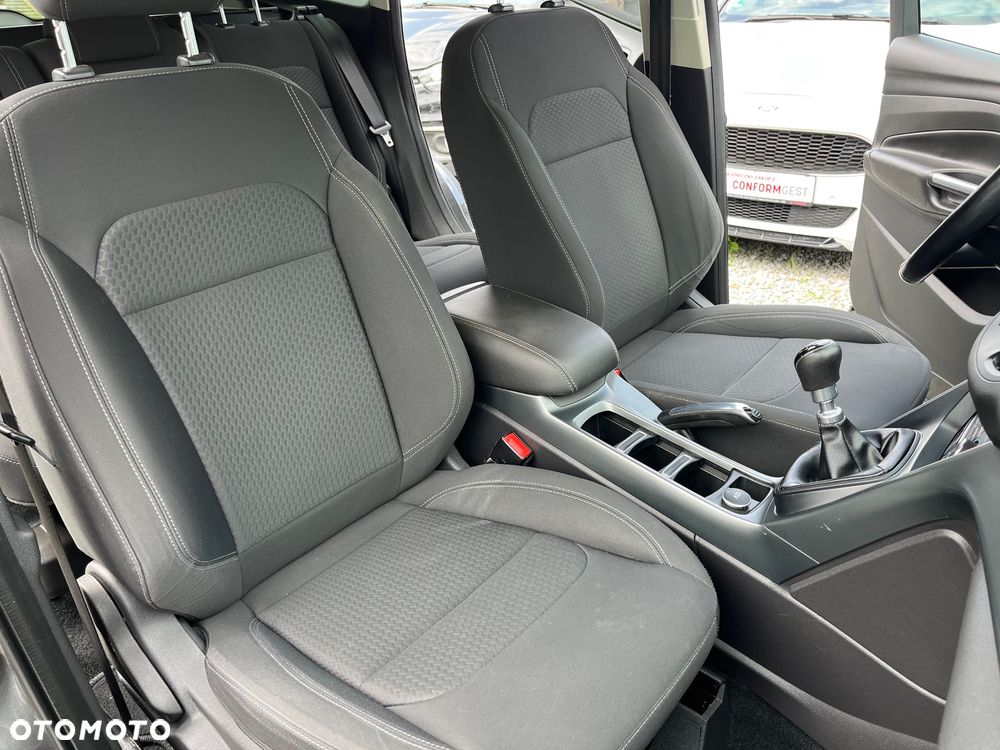 Ford Kuga 1.5 EcoBoost 2x4 SYNC - 16