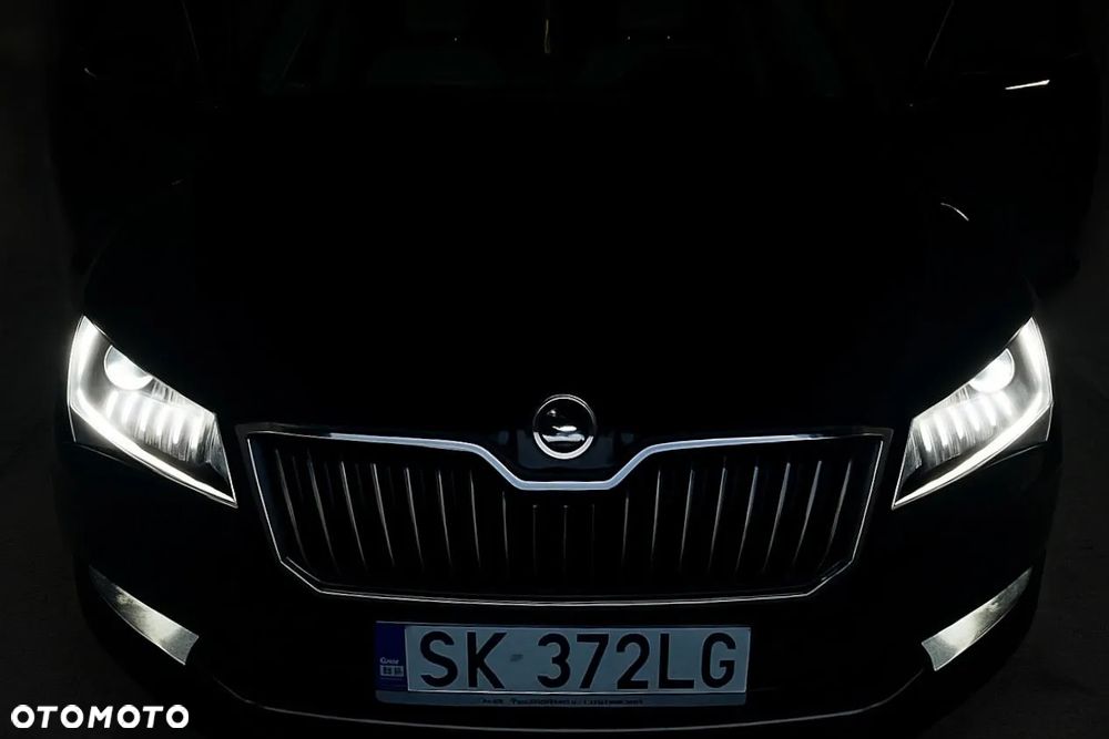 Skoda Superb 2.0 TSI 4x4 L&K DSG - 2