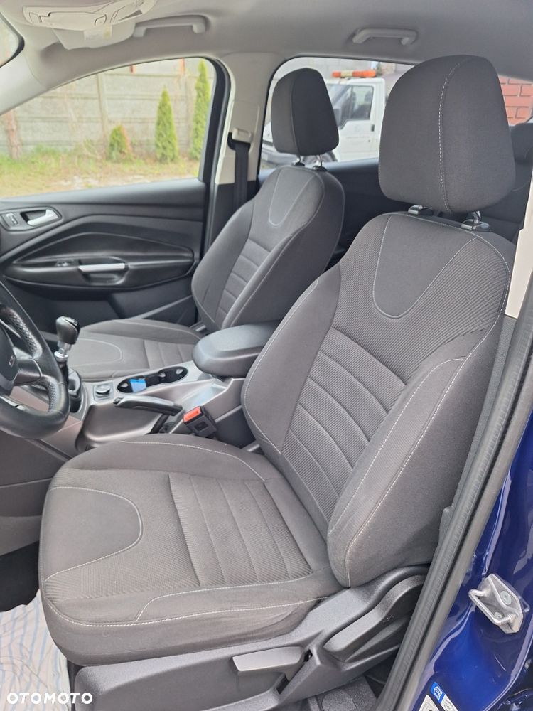 Ford Kuga 1.5 EcoBoost 2x4 Trend - 9