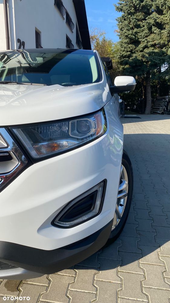 Ford Edge - 2