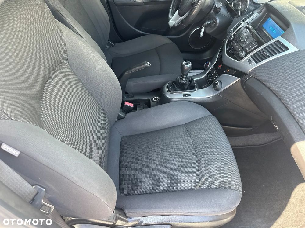 Chevrolet Cruze 1.8 LT - 20