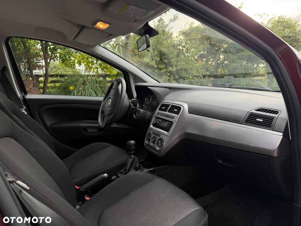 Fiat Punto - 16