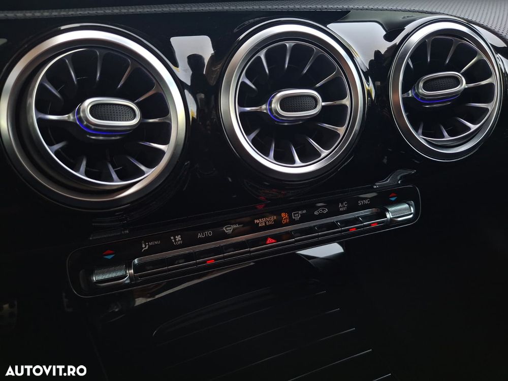 Mercedes-Benz CLA 180 d 7G-DCT - 36