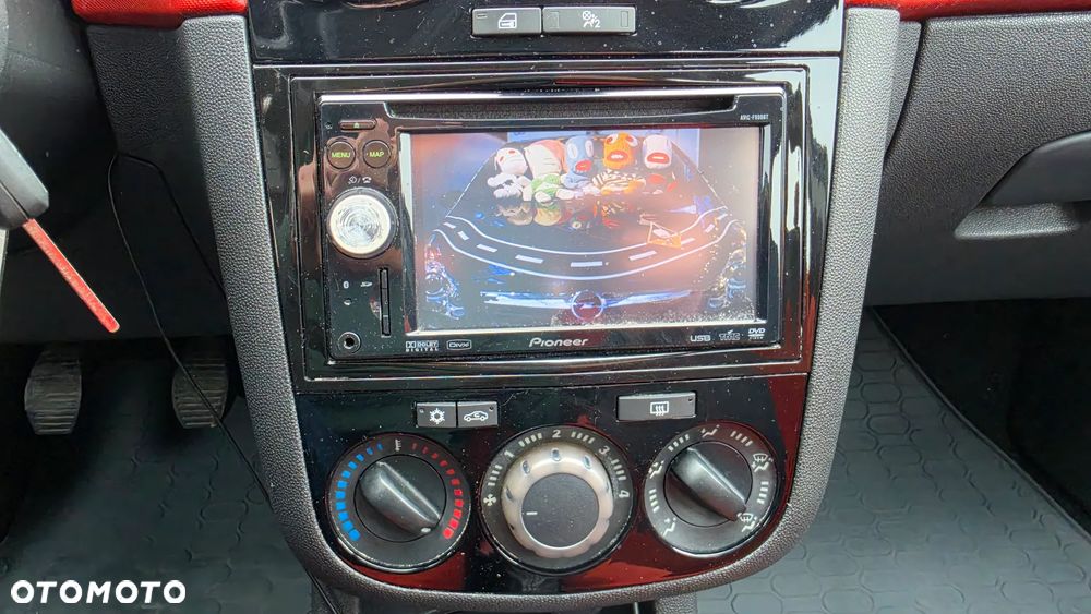 Opel Corsa 1.4 16V Sport - 20