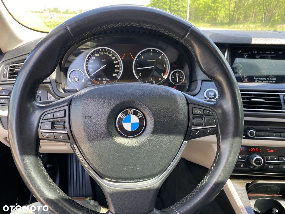 BMW Seria 5 530d xDrive Luxury Line - 19