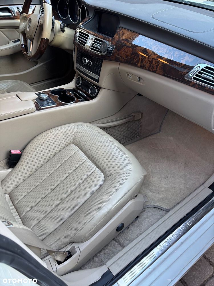 Mercedes-Benz CLS 500 7G-TRONIC - 14