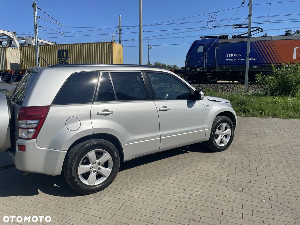 Suzuki Grand Vitara - 3