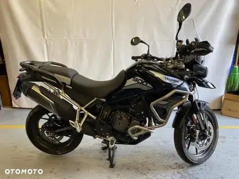 Triumph Tiger - 1