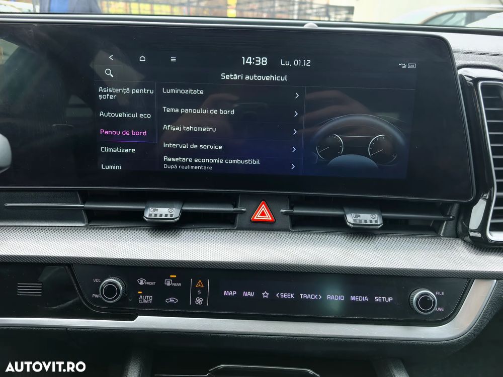 Kia Sportage 1.6T-GDI Hybrid 2WD Aut. Spirit - 24