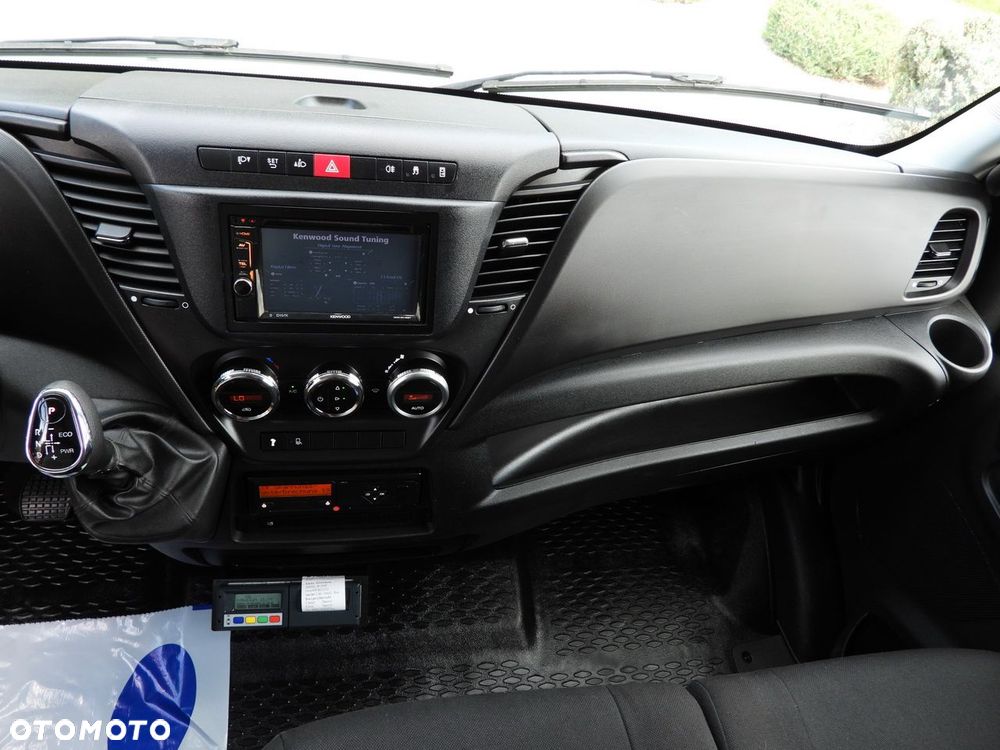 Iveco DAILY 70C17 CHŁODNIA 1*C WINDA 9 PALET ZASILANIE 230V TEMPOMAT KLIMATYZACJA PNEUMATYKA AUTOMAT HI-MATIC BLIŹNIACZE KOŁA  170KM - 33