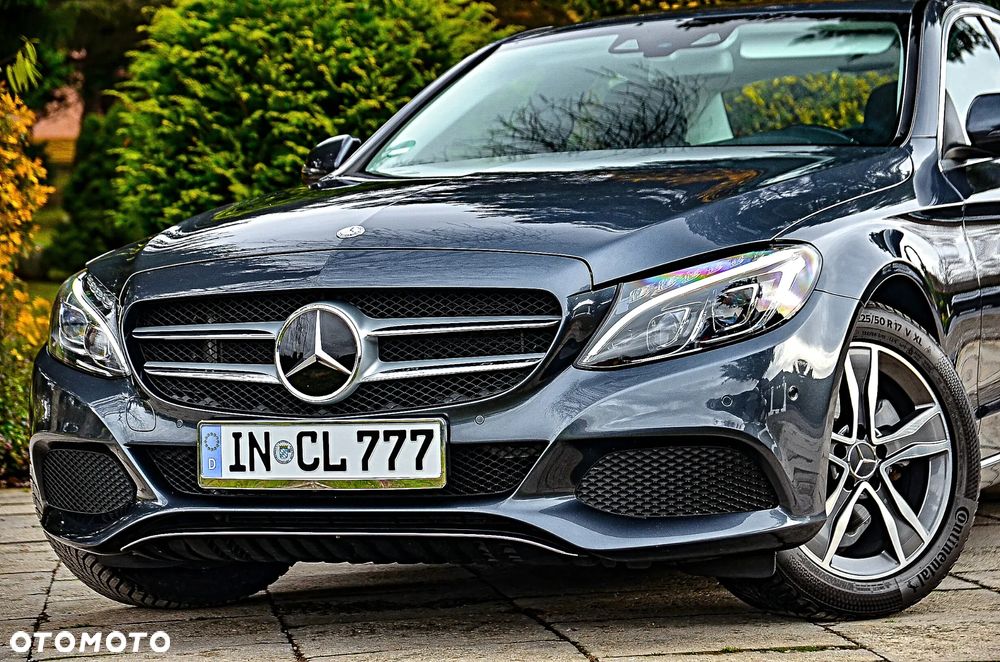 Mercedes-Benz Klasa C 180 7G-TRONIC Exclusive - 5