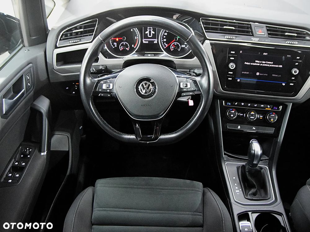 Volkswagen Touran 2.0 TDI SCR DSG Comfortline - 21