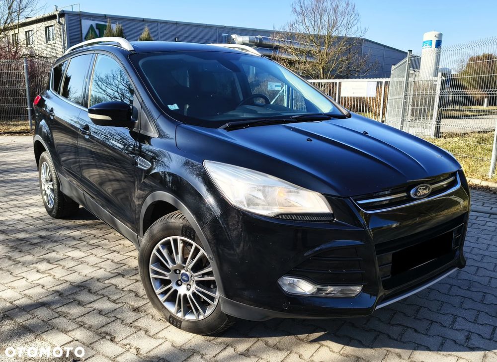 Ford Kuga 2.0 TDCi 2x4 Titanium - 1