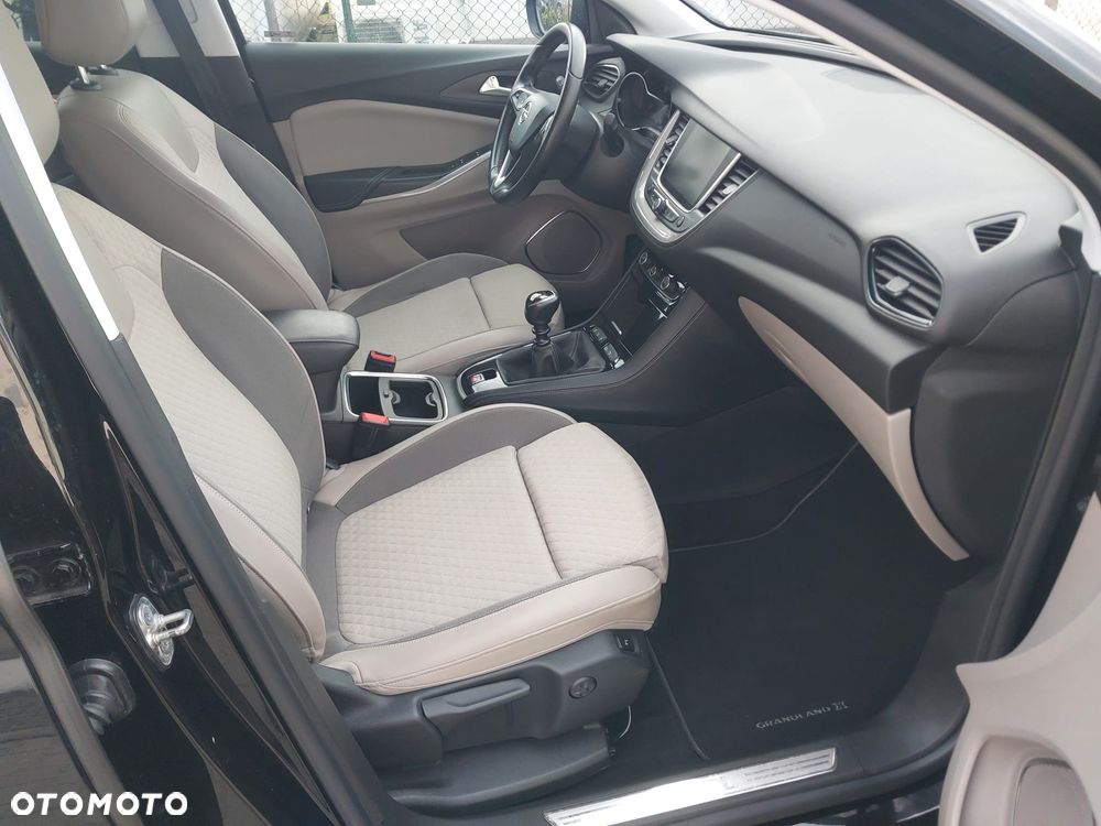 Opel Grandland X 1.2 T Innovation S&S - 17
