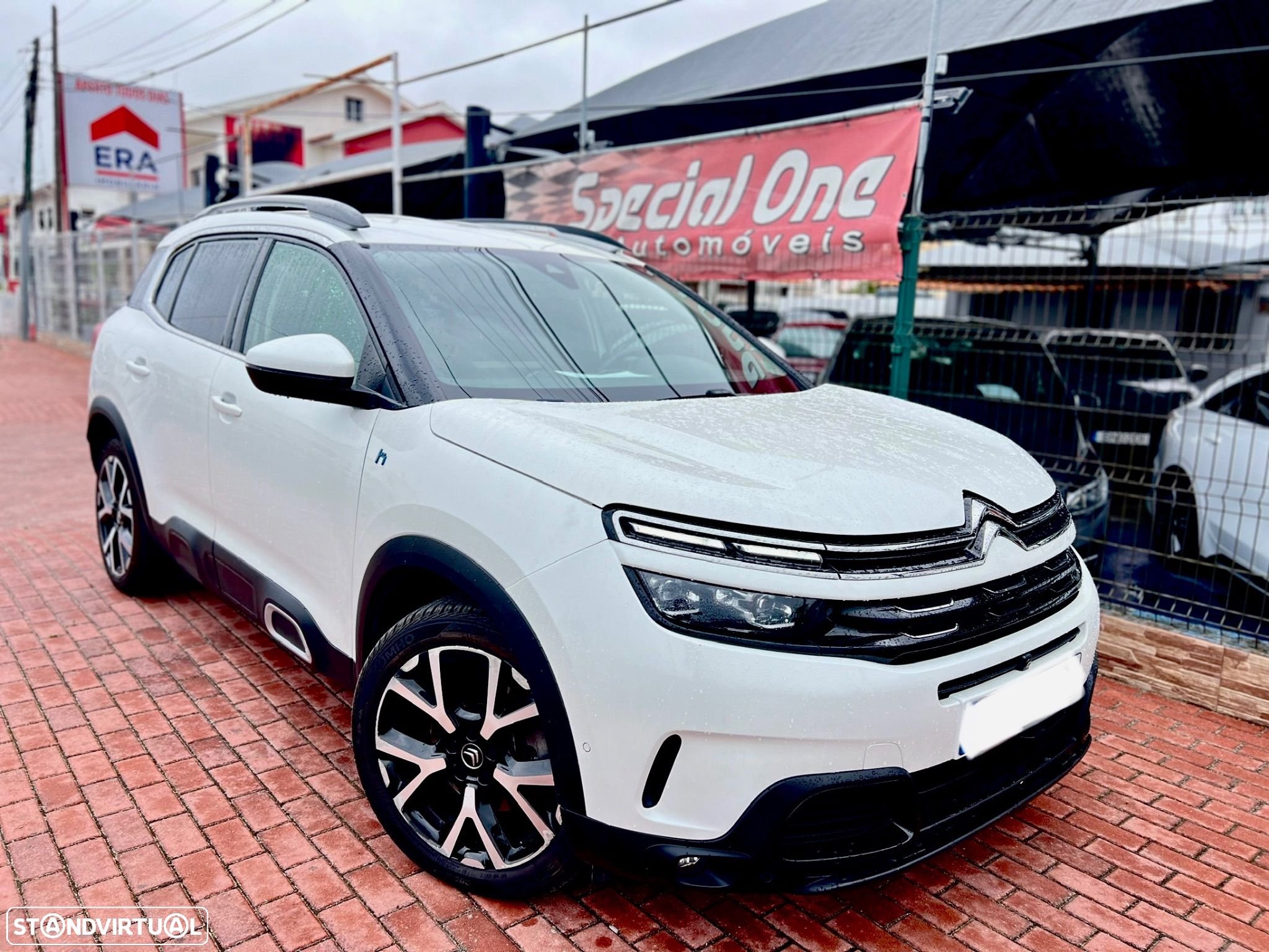 Citroën C5 Aircross 1.6 Hybrid Shine e-EAT8 - 1