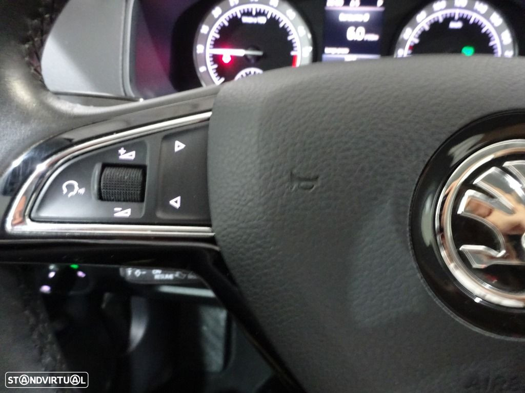 Skoda Karoq 1.6 TDI Style DSG - 13