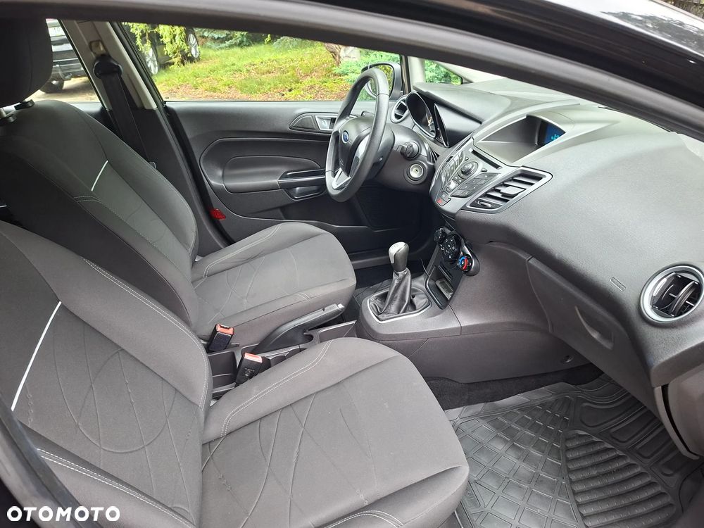 Ford Fiesta - 11