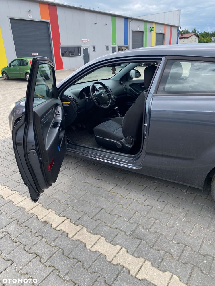 Kia Ceed 1.6 Optimum - 1