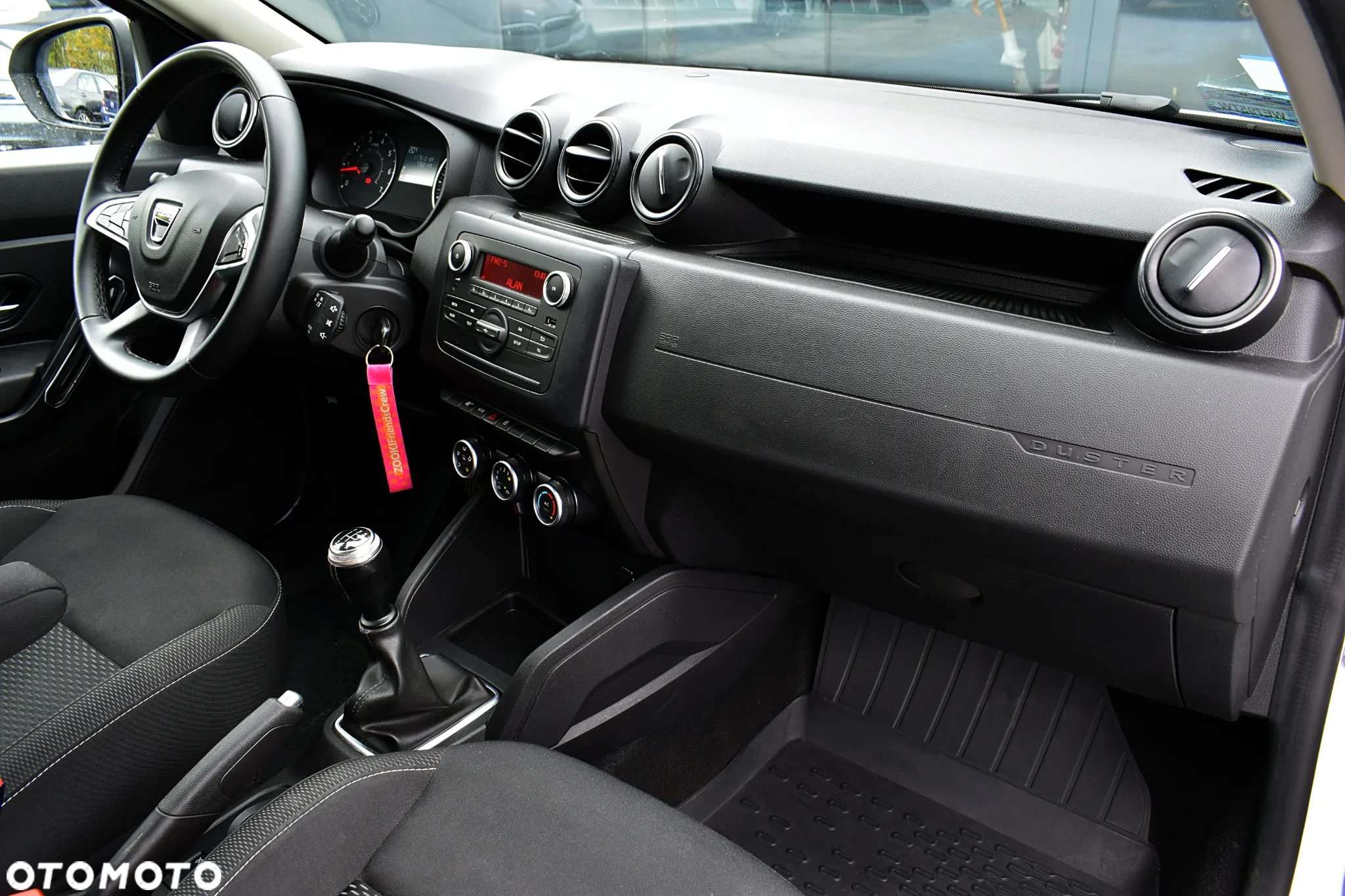Dacia Duster 1.6 SCe Ambiance S&S - 9